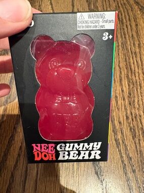 Needoh gummy bear pink